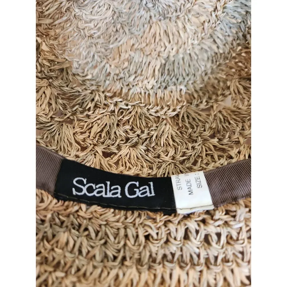 Scala gal straw